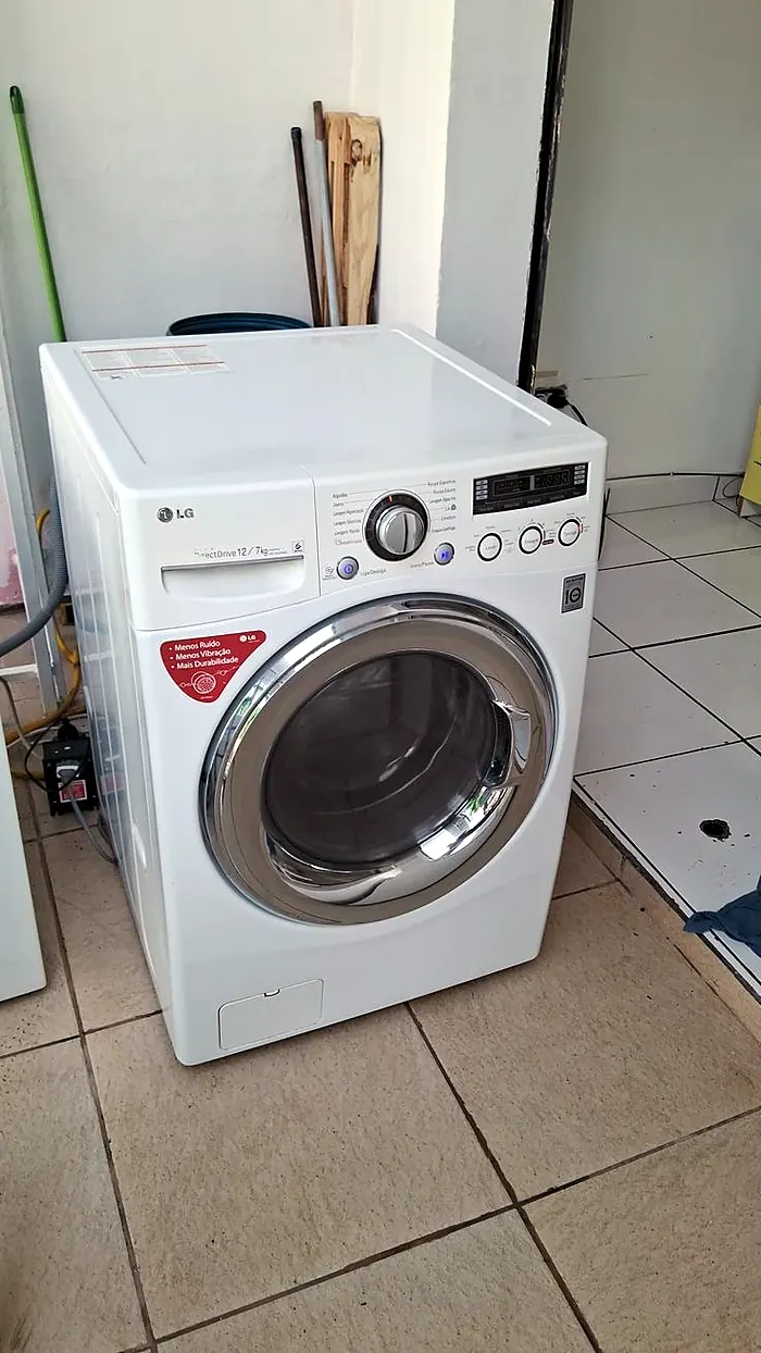 Lavadora de roupas de frente